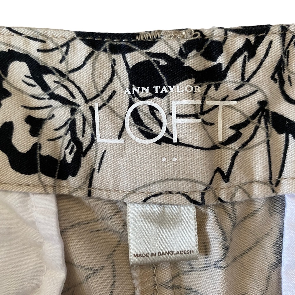 Loft tan and black floral women’s size 10 shorts 4" inseam pockets belt loops - Picture 6 of 10